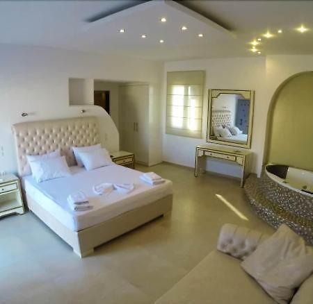 Mykonos Town Queen Boutique Suites מראה חיצוני תמונה