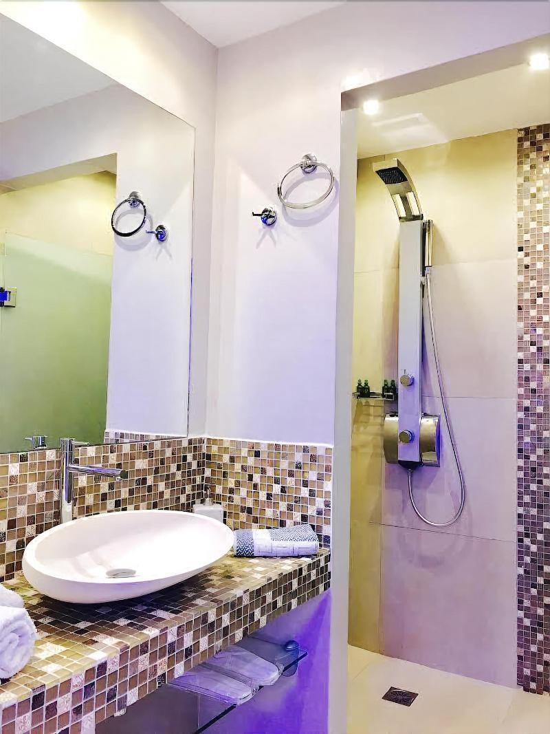 Mykonos Town Queen Boutique Suites מראה חיצוני תמונה