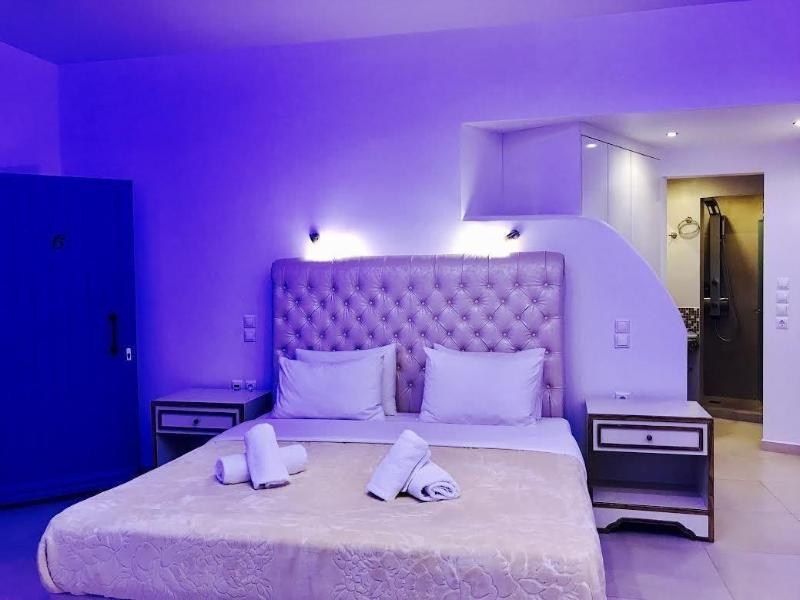 Mykonos Town Queen Boutique Suites מראה חיצוני תמונה