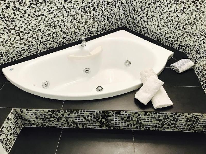 Mykonos Town Queen Boutique Suites מראה חיצוני תמונה