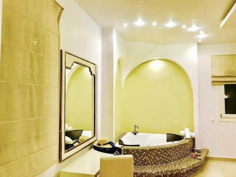 Mykonos Town Queen Boutique Suites מראה חיצוני תמונה