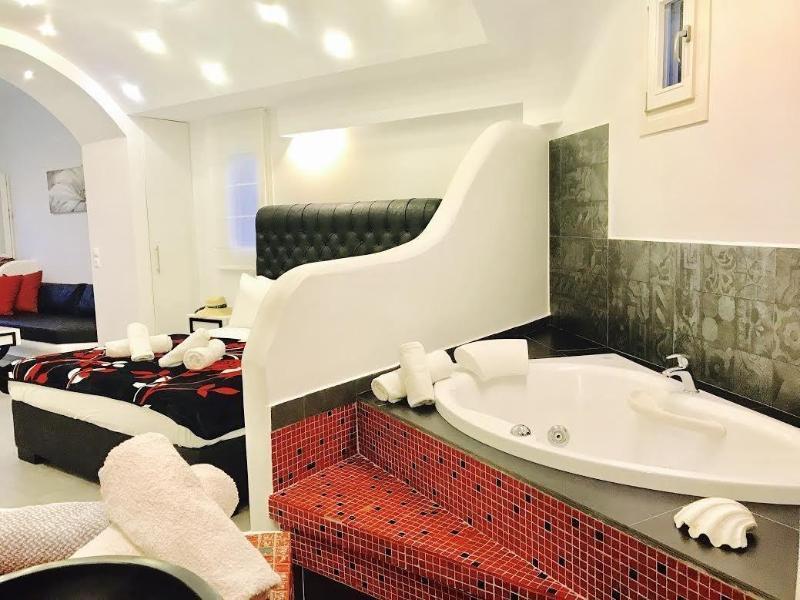 Mykonos Town Queen Boutique Suites מראה חיצוני תמונה