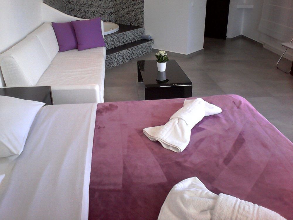 Mykonos Town Queen Boutique Suites מראה חיצוני תמונה