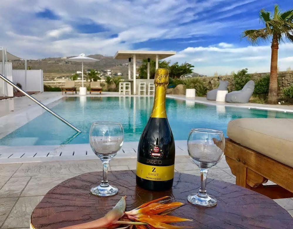 Mykonos Town Queen Boutique Suites מראה חיצוני תמונה