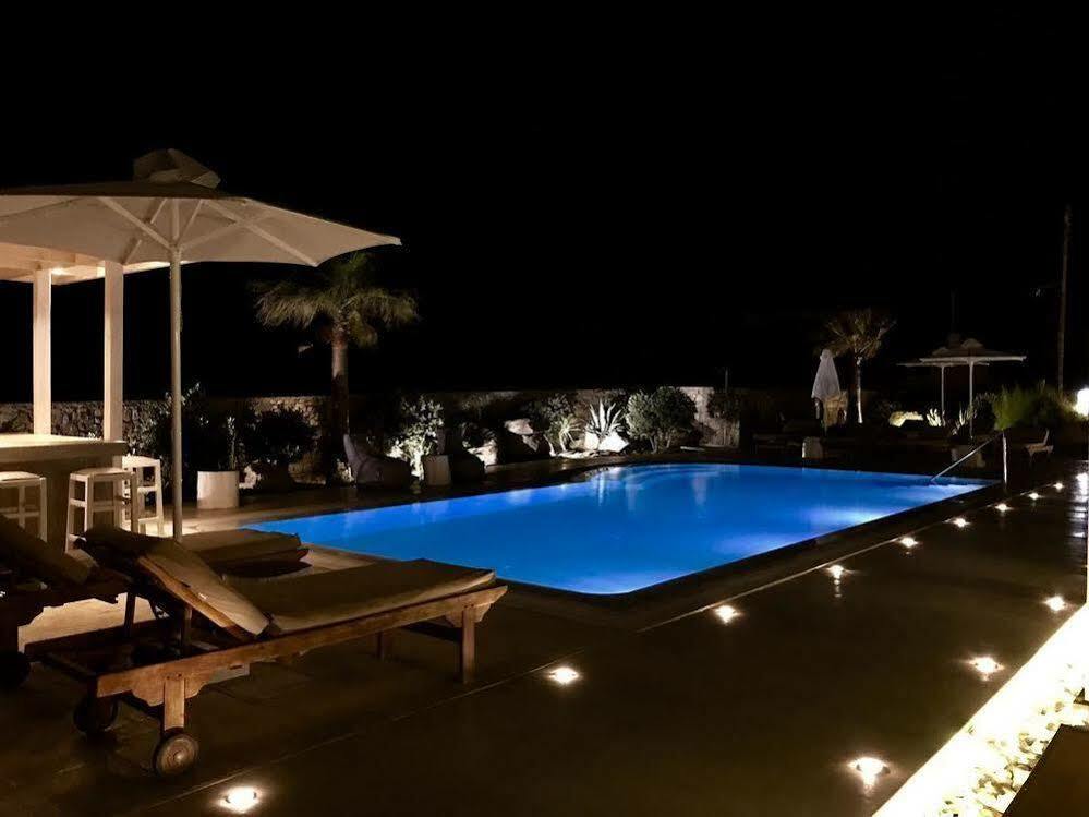 Mykonos Town Queen Boutique Suites מראה חיצוני תמונה
