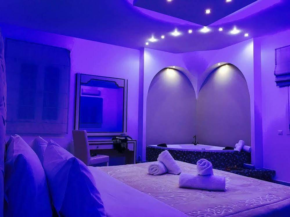 Mykonos Town Queen Boutique Suites מראה חיצוני תמונה